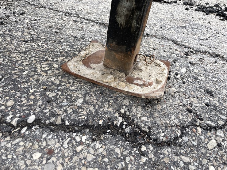 #1461-•-2001-ditch-witch-5'-x-13'-tilt-deck-trailer-(no-title)-(of)-image-9