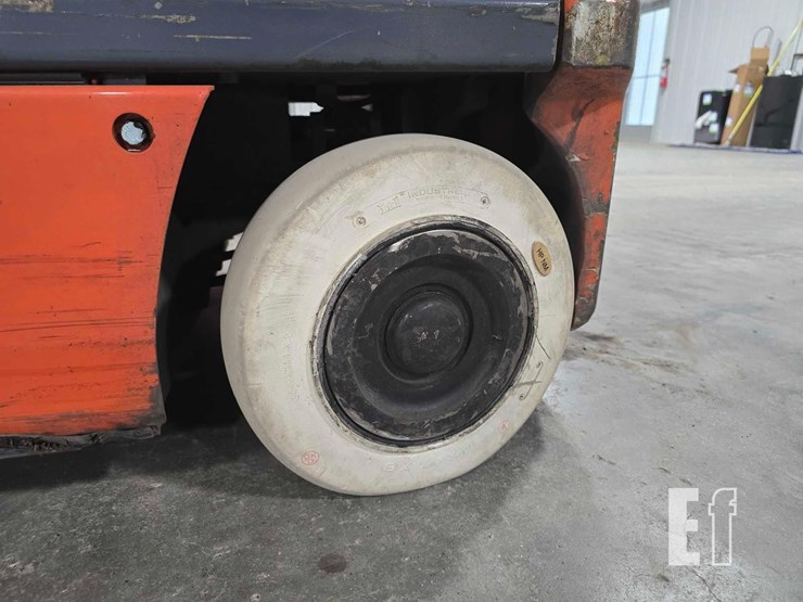 toyota-8fbc18u-image-21