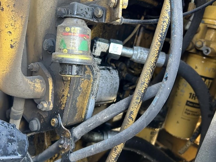 2000-caterpillar-938g-image-40