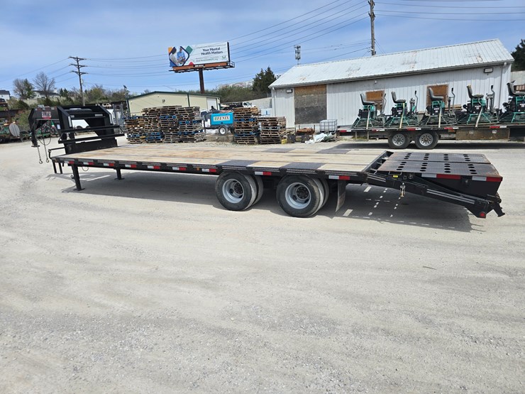 #22629-•-2023-elite-trailers-goosneck-trailer-image-8