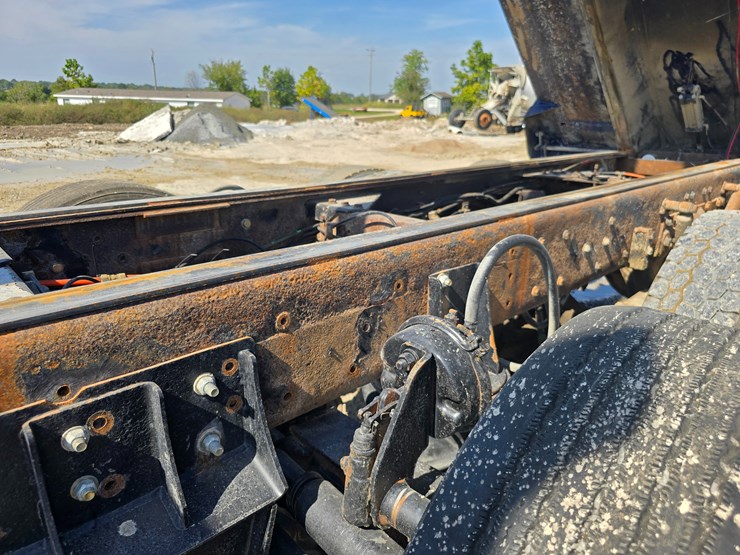 #21305-•-2003-kenworth-dump-truck-image-95