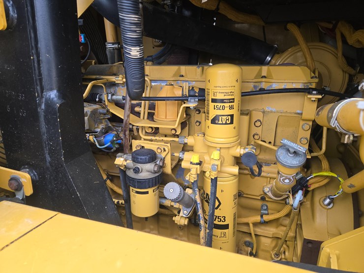 2001-caterpillar-963c-image-27
