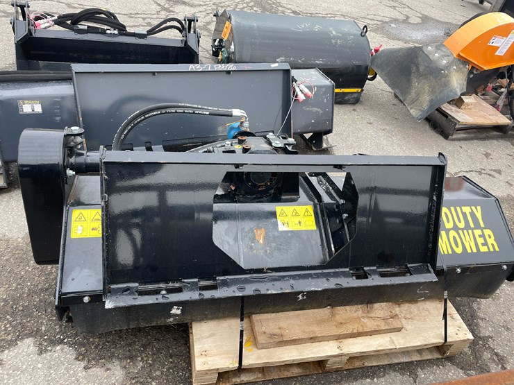 #7041-•-unused-agt-68"-skid-steer-flail-mower-cutter-(o10)-image-1