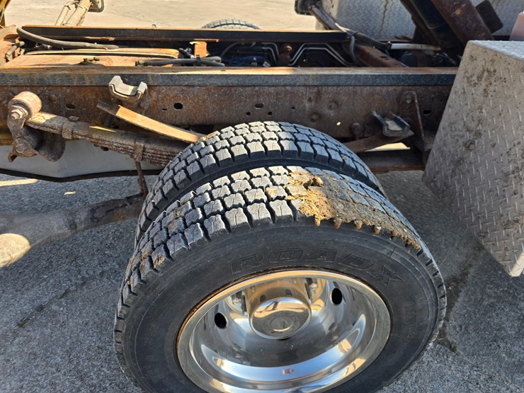 2016-ford-f550-image-53