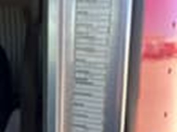 2011-kenworth-t800-image-18