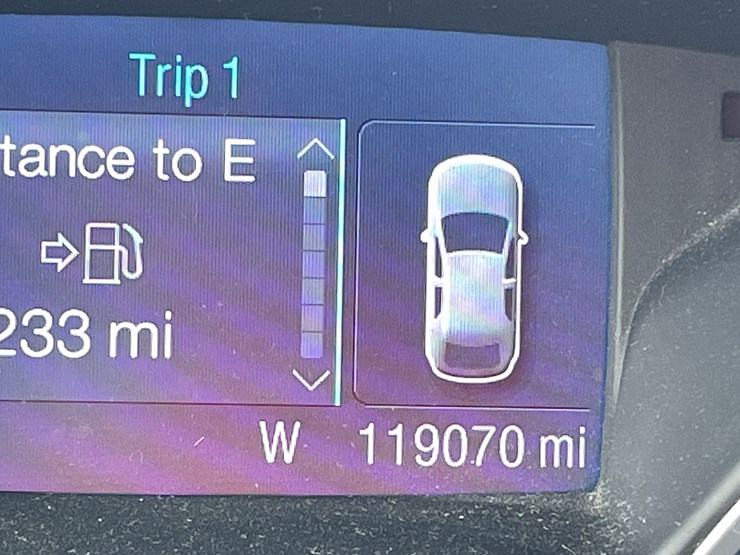 2015-ford-escape-image-50