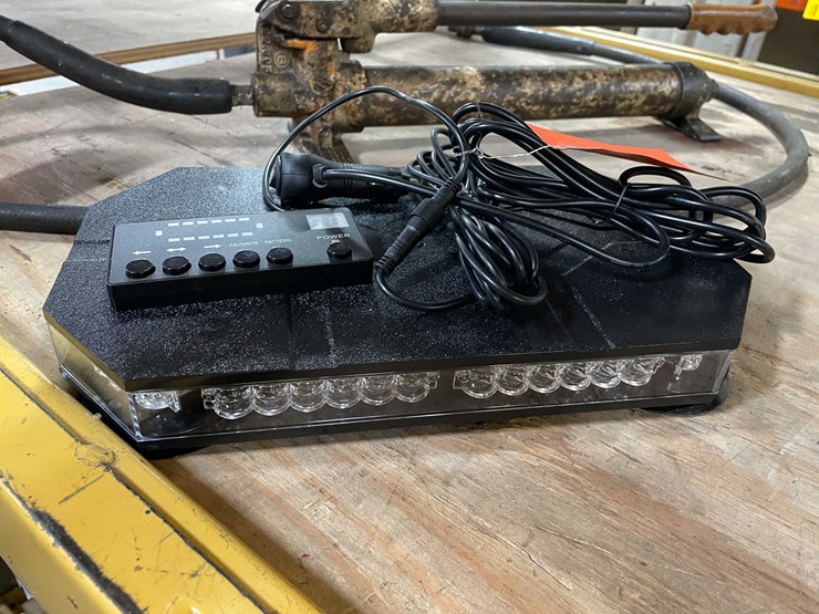 #2419-•-amber-led-strobe-light-(pr12)-image-1