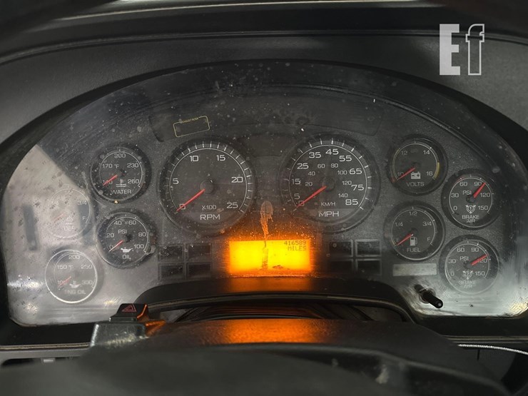 2017-international-prostar-image-17