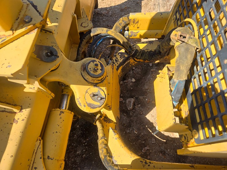 1998-deere-650g-image-74