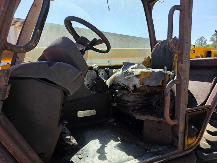 2007-jcb-535-image-13