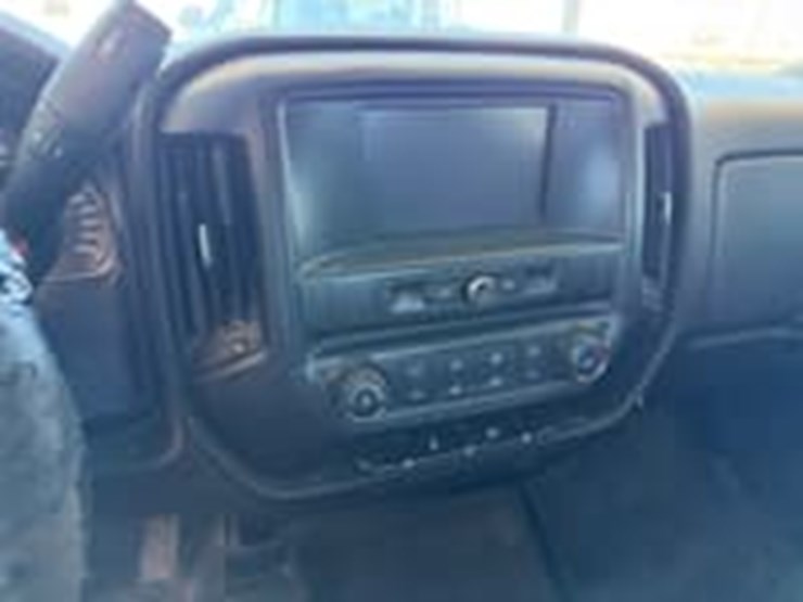 2019-chevrolet-silverado-2500hd-image-17