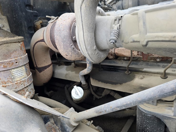 #22589-•-2006-mack-cv713-granite-roll-off-garbage-truck-image-31