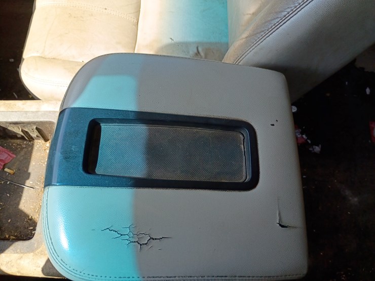 2007-chevrolet-silverado-2500-image-46