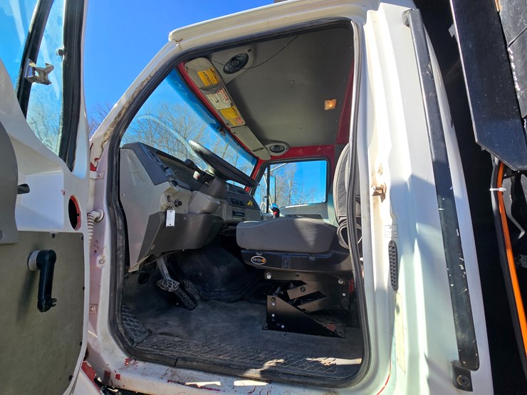 2000-sterling-l9500-image-87