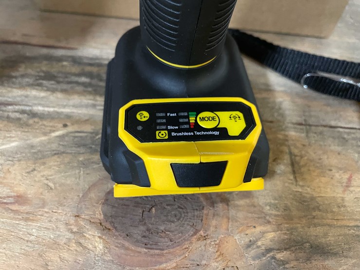 #2434-•-dewalt-compatible-20-volt-cordless-1/4"-impact-driver-(pr12)-image-4