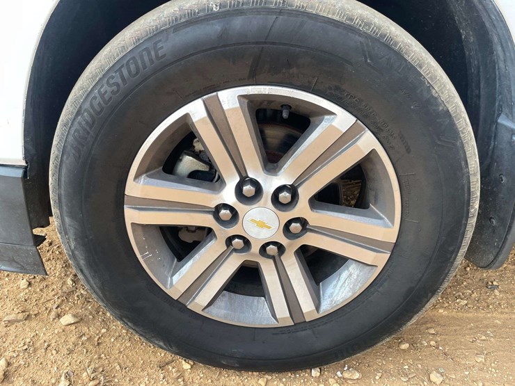 2017-chevrolet-traverse-image-18