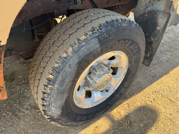 1999-ford-f250-lariat-image-24