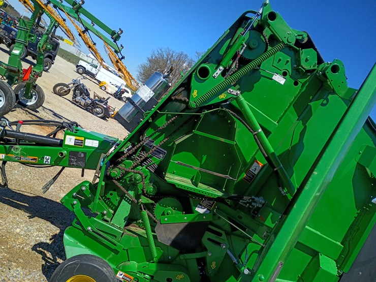 2023-john-deere-450m-image-22