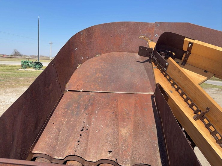 1926-john-deere-corn-picker-image-23