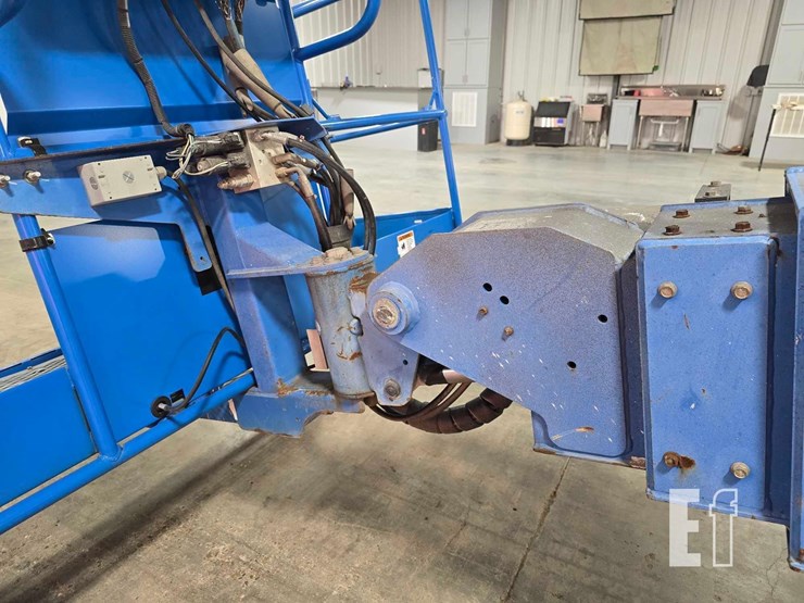 2013-genie-s80x-image-21