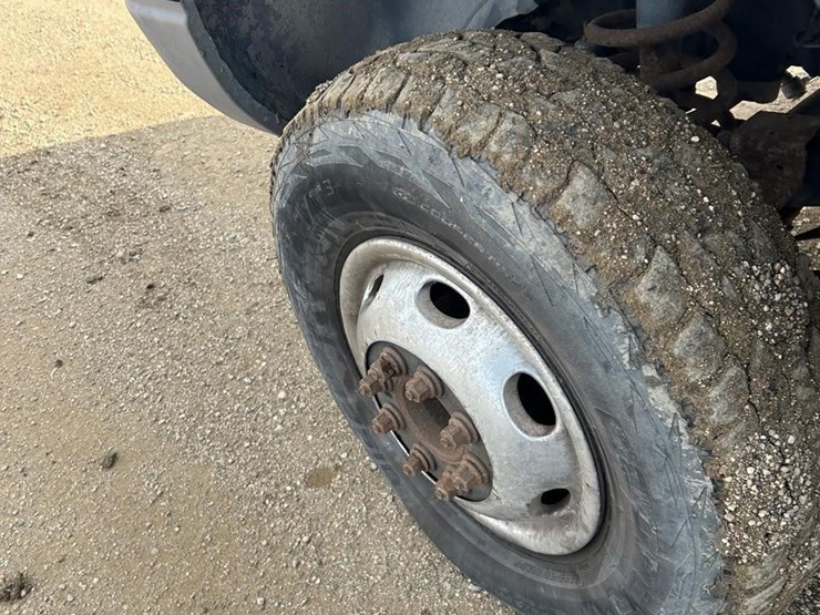 2001-dodge-ram-3500-image-10