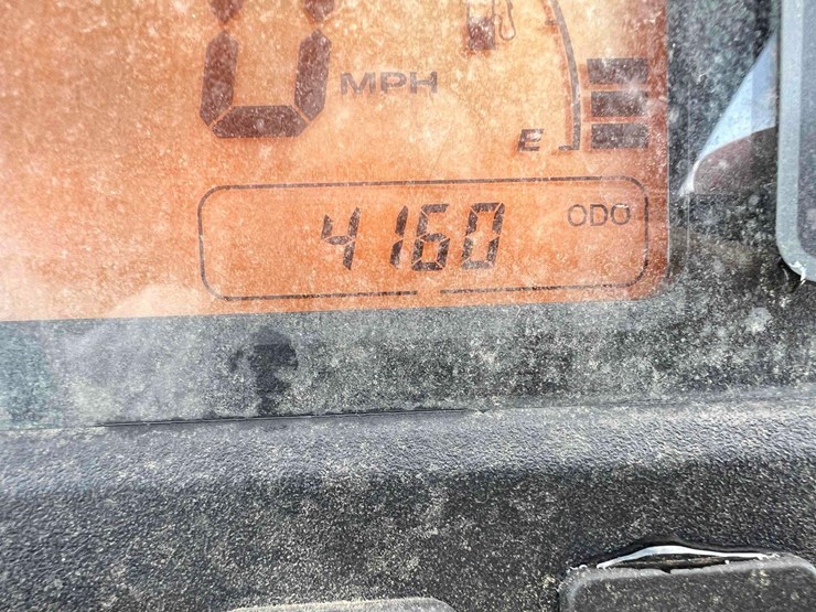 2015-john-deere-gator-image-20