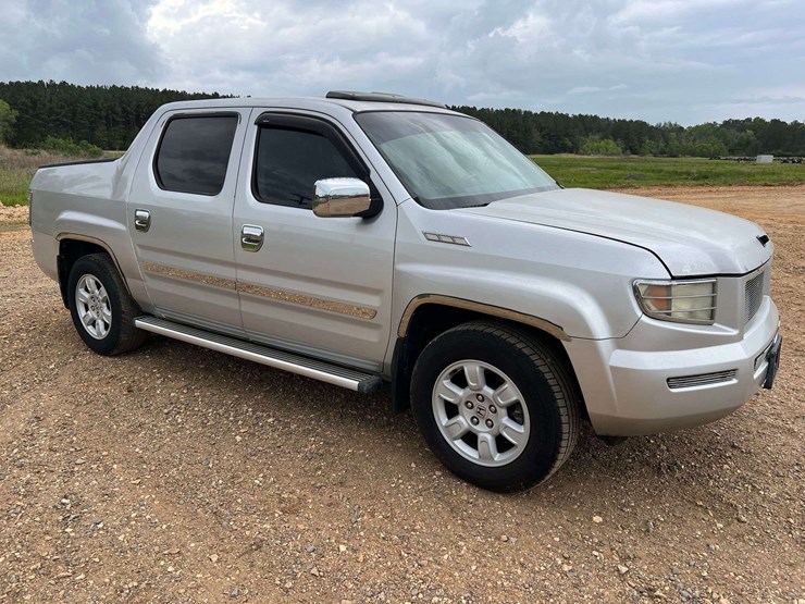 2007-honda-ridgeline-image-4