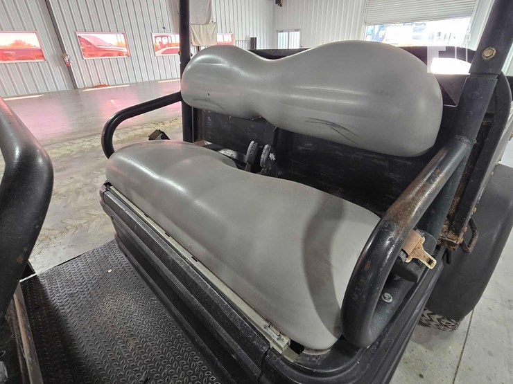 2019-club-car-carryall-1700-image-15