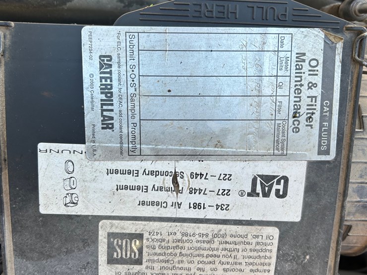 2005-caterpillar-420d-image-45