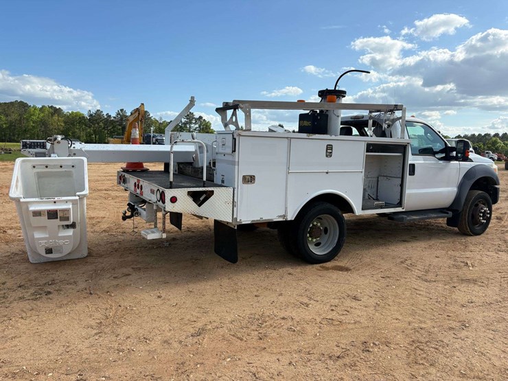 2011-ford-f450-image-3