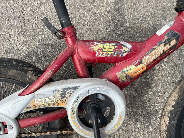 #7075-•-(5)-kid-bikes-(o3)-image-5