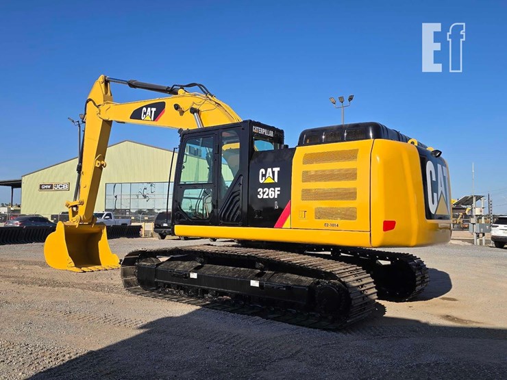 2017-caterpillar-326fl-image-4