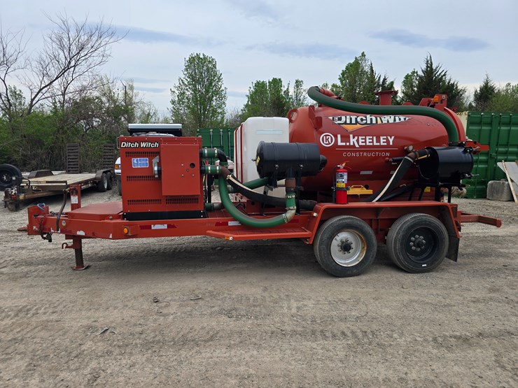 2017-ditch-witch-fx30-image-5