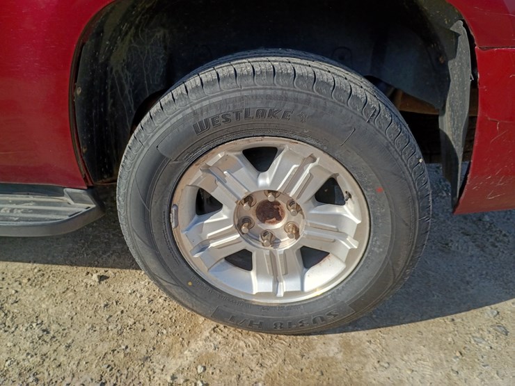 2010-chevrolet-tahoe-image-81