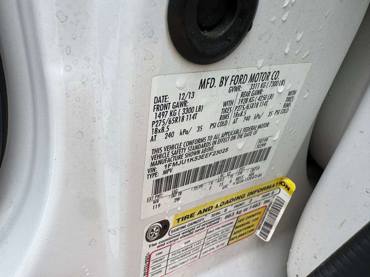 2014-ford-expedition-limited-image-19