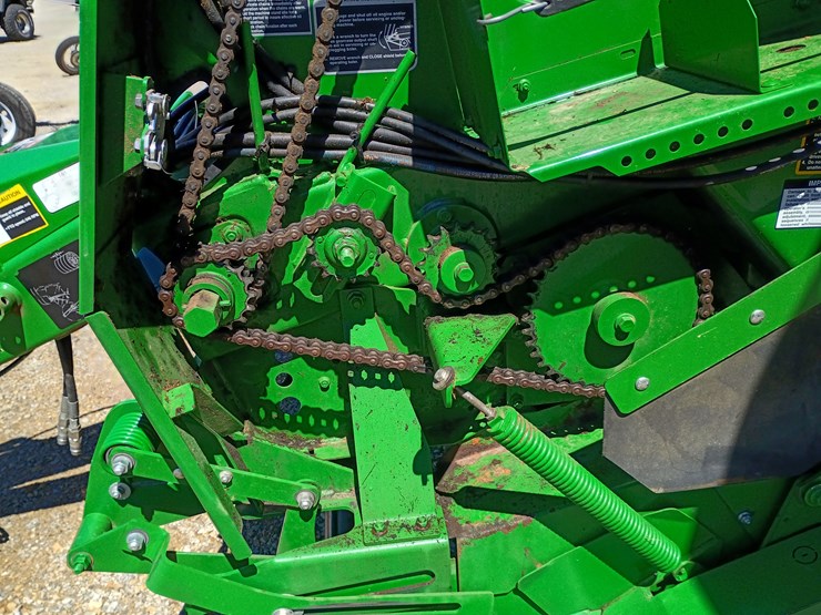 2023-john-deere-450m-image-23