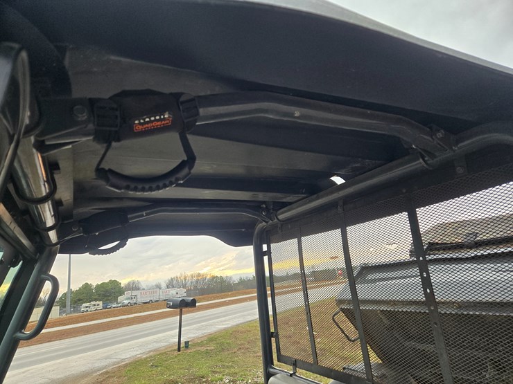 2006-kubota-rtv900-image-31