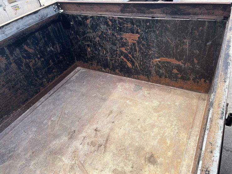 #1458-•-2006-bri-mar-gooseneck-dump-trailer-(has-wi-title)-(of)-image-37