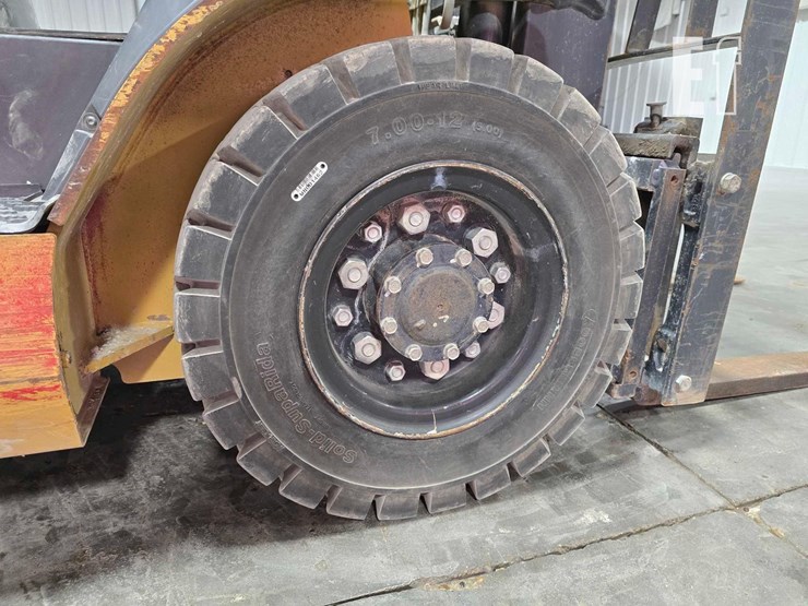 2018-caterpillar-gp25n-image-24