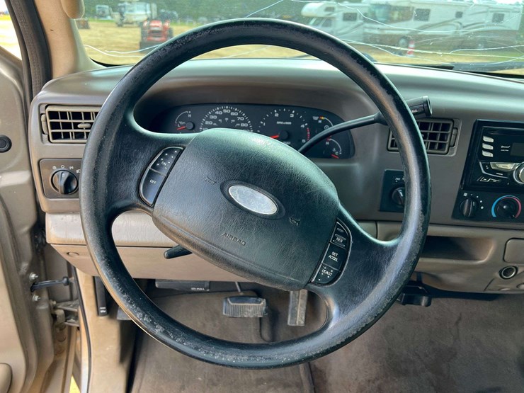 2003-ford-f250-image-12