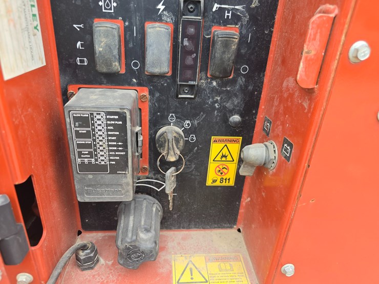 2017-ditch-witch-fx30-image-42