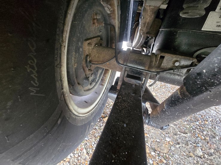 2011-chevrolet-colorado-image-48