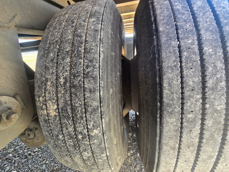 2012-great-dane-van-trailer-image-47