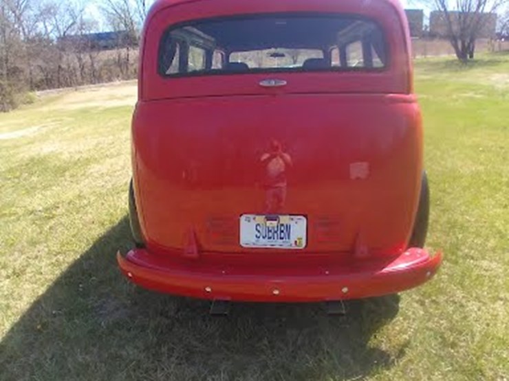 chevrolet-suburban-image-7