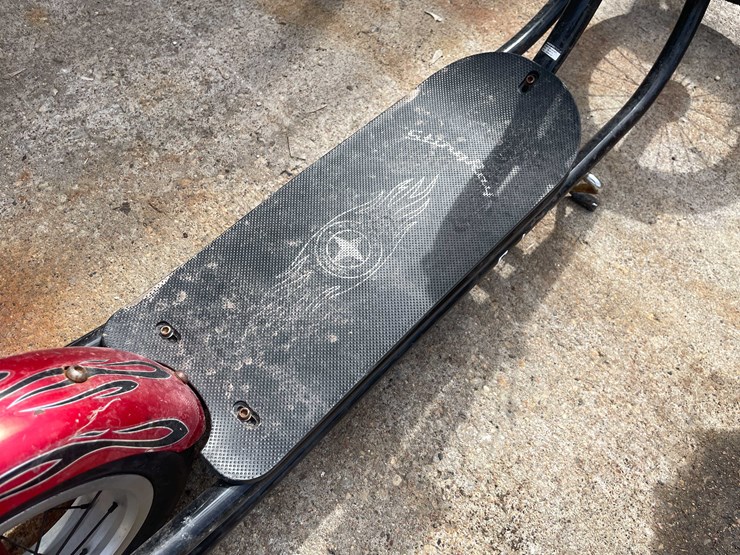 #7069-•-schwinn-scooter-(o4)-image-8