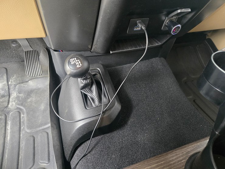 2020-ford-f550-image-85