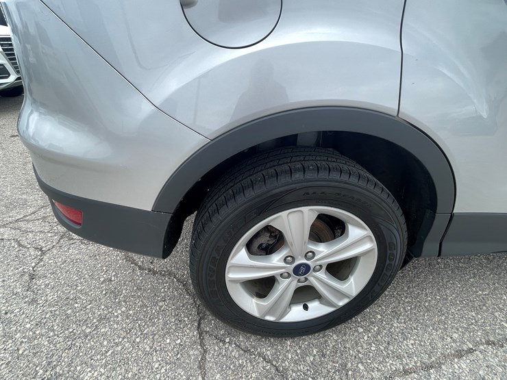 2015-ford-escape-image-15