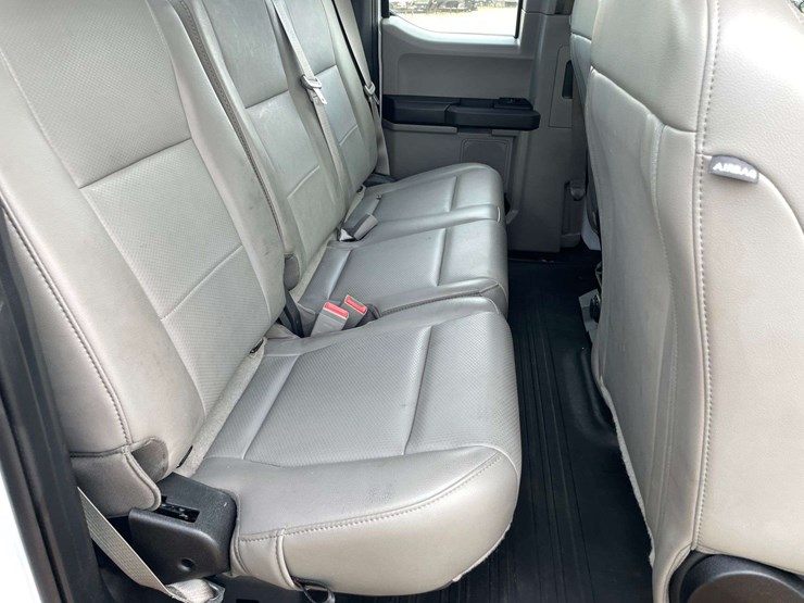 2019-ford-f150-image-16