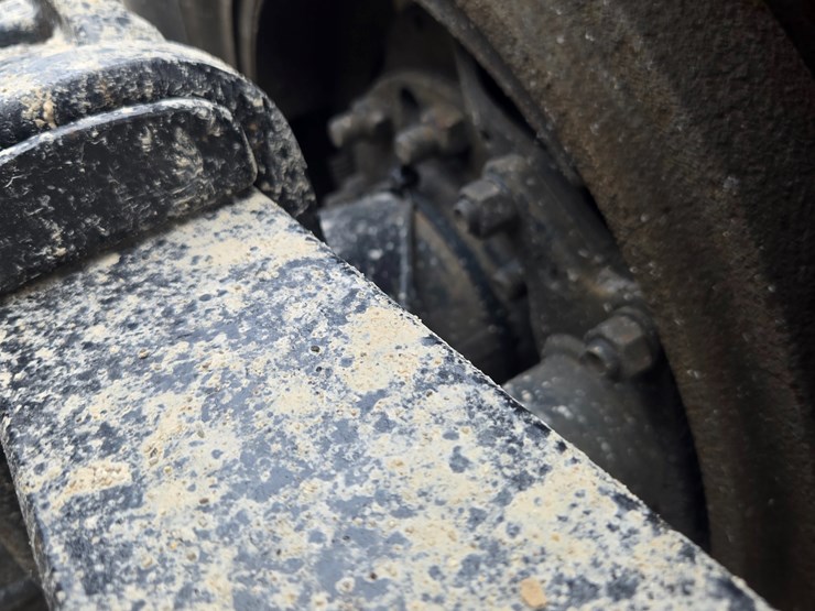 2000-peterbilt-379-image-82