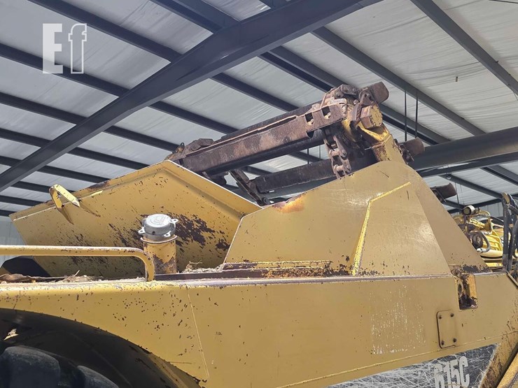 2006-caterpillar-615c-image-22